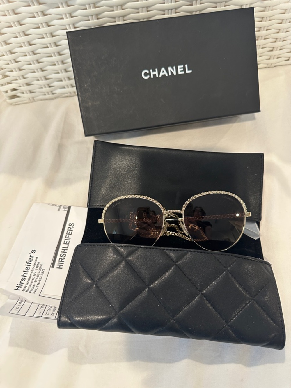Chanel Chain sunglasses with Chain Gold Authentic